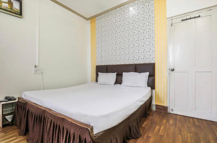 Hotel Priti International Мапуса Экстерьер фото